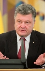 Порошенко стурбований ситуацією на Донбасі