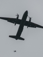 Підрозділи НГУ вперше десантувалися з літака (фото, відео)