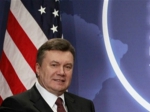 Янукович запросив Генсека НАТО в Україну</a>
