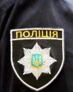 Викрадач авто у Полтаві взяв у заручники поліцейського