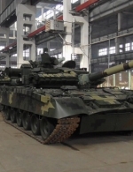 Українські військові отримали модернізовані танки Т-80БВ (фото)