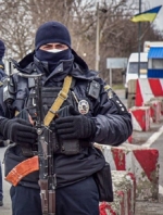 Між областями облаштують КПП, мірятимуть температуру або взагалі обмежать рух