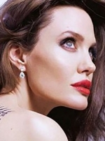 Анджеліна Джолі знялася в рекламі французького бренду