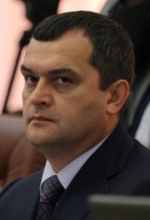Захарченко: "Міліції видали бойову зброю"