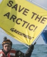 Десятьох активістів із судна Arctic Sunrise відпустили під заставу