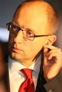Яценюк просить кредиторів про реструктуризацію зовнішнього боргу України