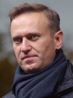 Навального отруїли покращеним "Новічком", він мав померти в літаку – ЗМІ