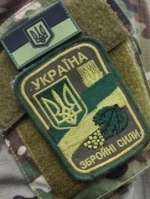 Окупанти гатять з мінометів та гранатометів, поранений військовий