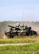 Окупанти на Донбасі передислокували 6 танків і 3 гаубиці