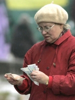 Понад 80% пенсіонерів отримують менше фактичного прожиткового мінімуму