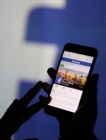 На Facebook подали до суду за шпигунство за користувачами через камеру