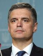 Пристайко пояснив, чому літак МАУ затримався у Тегерані