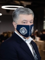 Порошенко уберіг майно від арешту, вчасно переписавши бізнес на сина – ЗМІ