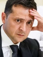 Роботою президента Володимира Зеленського не задоволені 57% українців