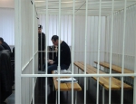 Луценко одягнув стрічку. Суд відмовив йому у відводі прокурорів
