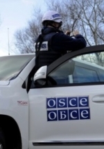 На Донбасі озброєний найманець не пропустив патруль ОБСЄ