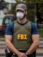 ФБР попередило про підготовку масових збройних протестів у США до інавгурації Байдена