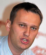 Навальний заявляє про фальсифікації і закликає вийти на мітинг