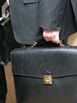 Нардепи урізали собі зарплати