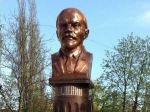 В Донецке установили памятник Ленину</a>