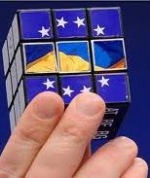 Азаров вже хоче 5 угод між Україною і ЄС