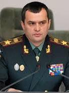 Суд арештував майно і рахунки Захарченка