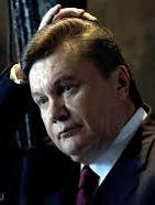 Адвокат Януковича вилетів у Ростов-на-Дону для зустрічі з клієнтом