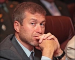 Адвокат Абрамовича розповів, через що того допитали