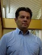 Сущенку дозволили зустрітися з дружиною і дочкою