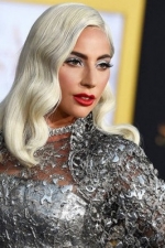 Леді Гага закрутила роман з голлівудським актором Джеремі Реннером