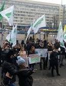 Під ЦВК вимагають призначення виборів до районних рад Києва (фото)