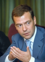 Медведєв: Росія до кінця листопада визначиться із санкціями проти України