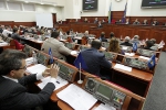 Суд визнав легітимними сесії Київради