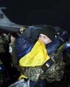Звільненим з полону українцям можуть виплатити по 100 тисяч