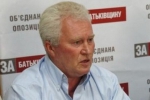 Підприємство кандидата в депутати від опозиції почали захоплювати силою. Є поранені (+фото)