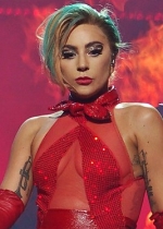 Леді Гага нажахала Мережу моторошними фото