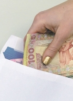 Гройсман пригрозив бізнесу штрафами за невиплату "мінімалки" 3200
