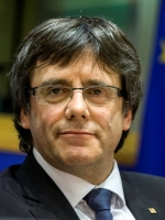 Прихильники Пучдемона заблокували ключові дороги Каталонії