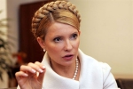 Тимошенко заявами хоче виграти час - політолог