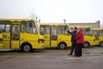 У Донецькій області масово підвозять виборців</a>