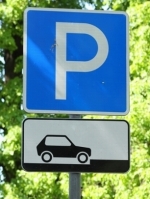 В Україні заборонили проектувати парковки на тротуарах
