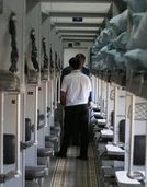 "Укрзалізниця" збирається в межах експерименту зменшити кількість провідників