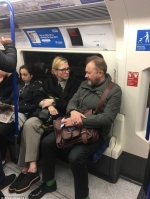 Кейт Бланшетт з чоловіком проїхались у метро