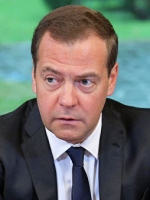 Медведєв назвав умови, за яких РФ збереже транзит газу через Україну