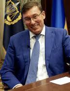 Луценко: Чекаємо Януковича з нетерпінням, конвоєм і наручниками