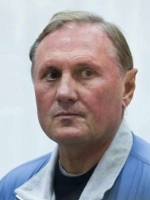 На Єфремова одягли електронний браслет