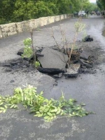 Під Амвросіївкою підірвали міст на дорозі загального користування