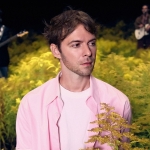 У новому документальному фільмі max barskih  впускає слухача у власний творчий всесвіт — за лаштунки створення мініальбому «Місто дощів». (+  ВІДЕО)