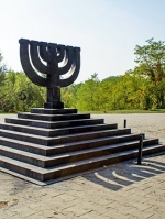 Бабин Яр - це спільна трагедія єврейського і українського народів - Порошенко