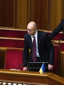 Рада ухвалила закони, необхідні для реструктуризації та списання частини держборгу України
